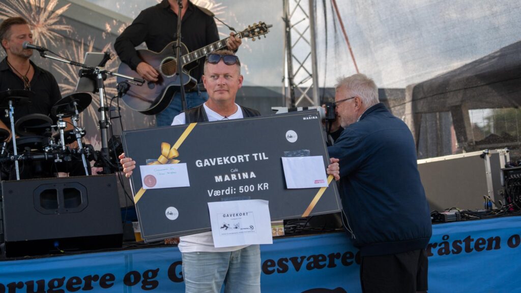 Knallertringridning. Bachs Foto