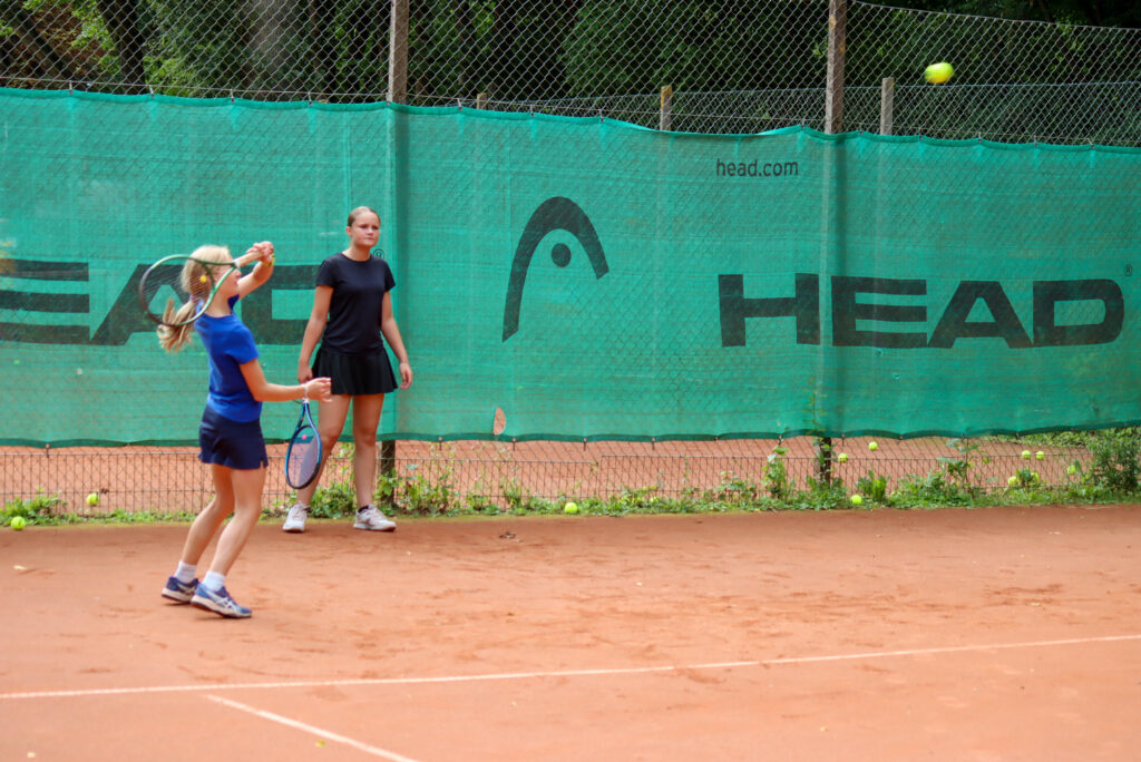 Tennisskole. Foto: Ole Kæhler