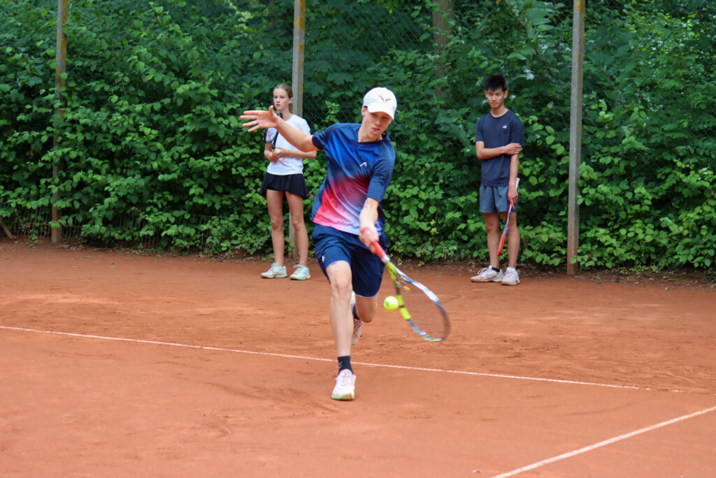 Tennisskole. Foto: Ole Kæhler