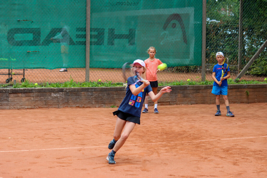 Tennisskole. Foto: Ole Kæhler