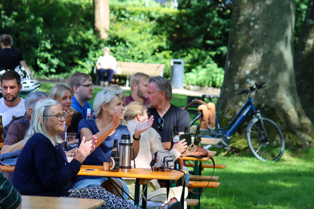 Musik i parken. Foto: Bo Bach & Ole Kæhler