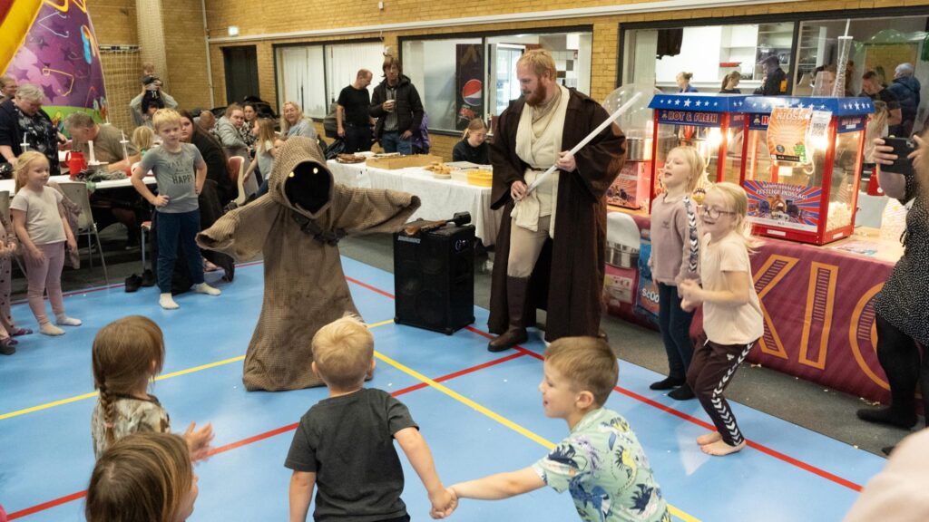 Broager-Hallen. Bachs Foto