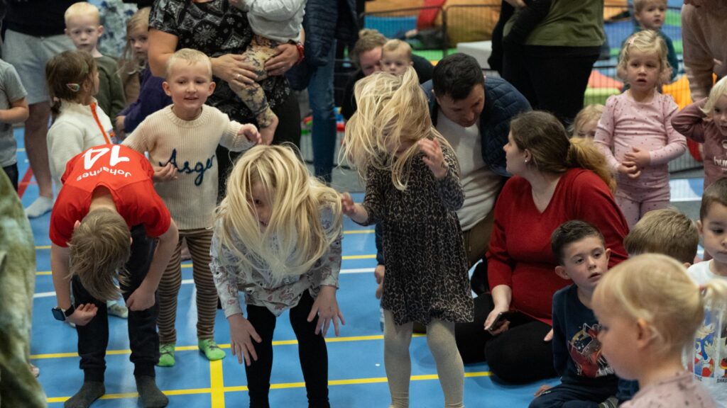 Broager-Hallen. Bachs Foto