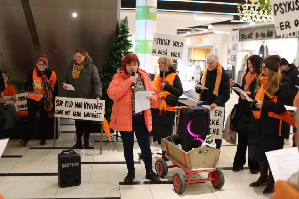 Stop vold mod kvinder: Foto: Ole Kæhler