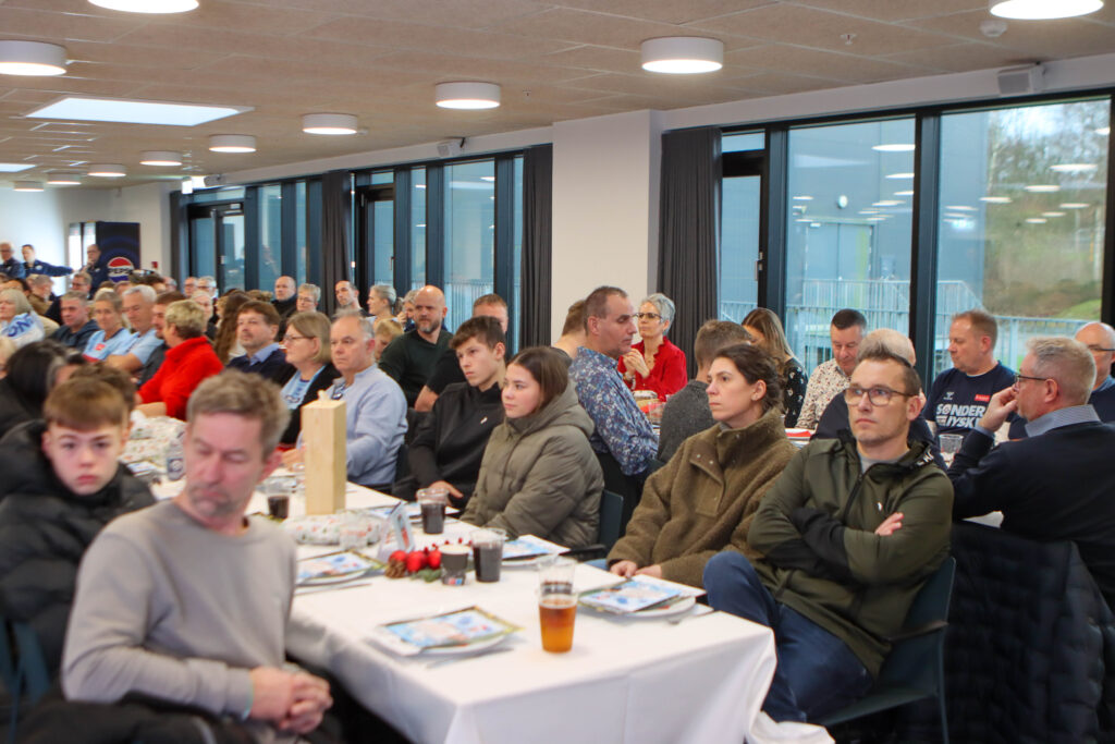 Billeder: Julehygge i Erhversklubben og Ligahåndbold