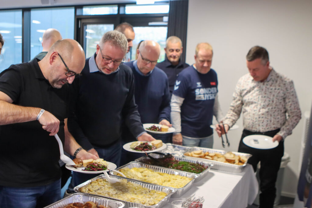 Billeder: Julehygge i Erhversklubben og Ligahåndbold