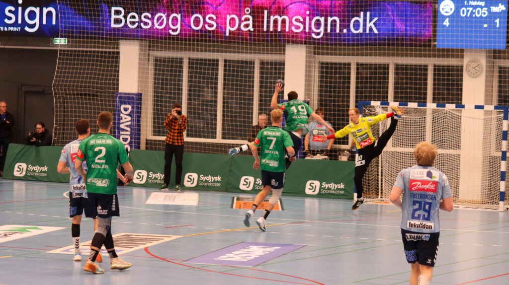 Billeder: Julehygge i Erhversklubben og Ligahåndbold
